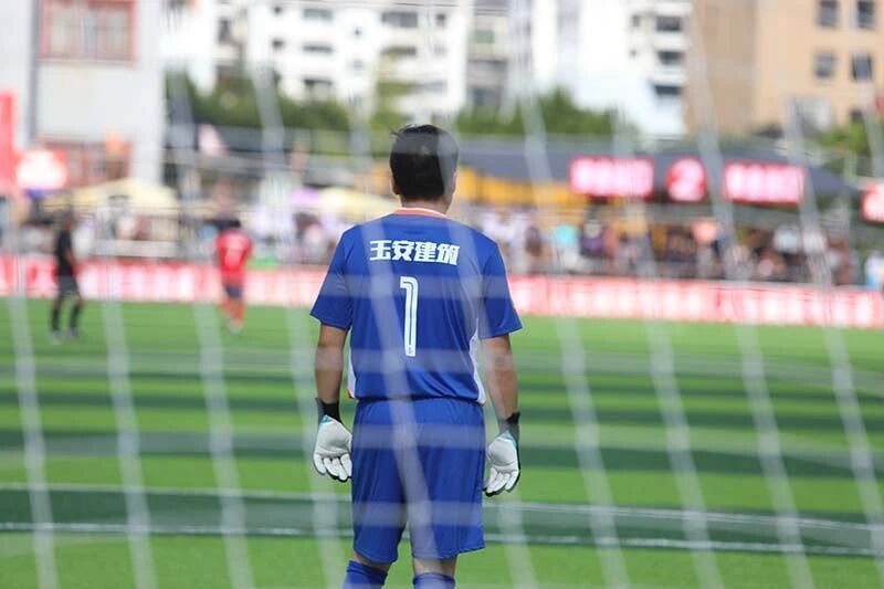 要敢于直面, 将传中托出